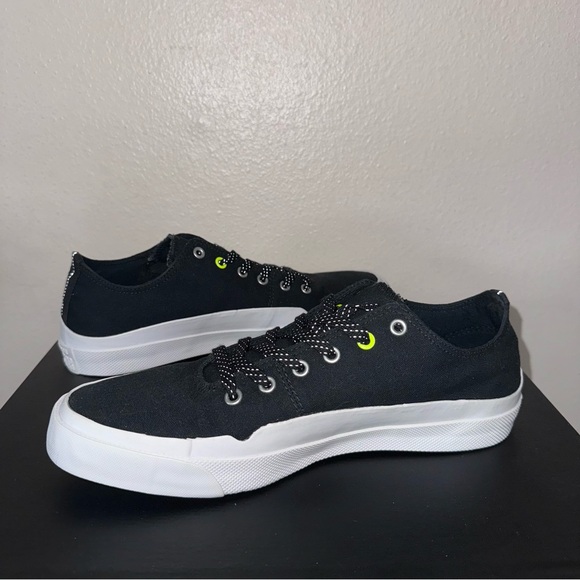 Converse AS Quantum OX Black/White/Volt Unisex M/9 W/11 - New with box - Picture 3 of 6